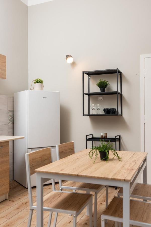 Przestronny W Centrum Krakowa - 12 Osob - By Upstairs Apartment